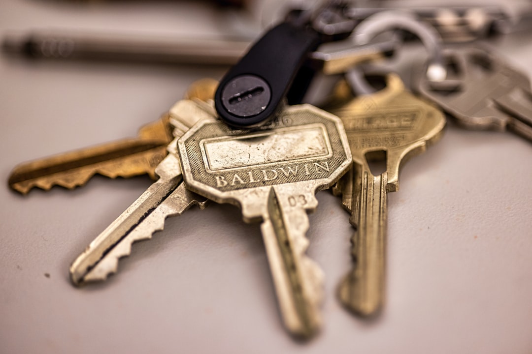 organigramme clés pour collectivité - a key chain with a key
