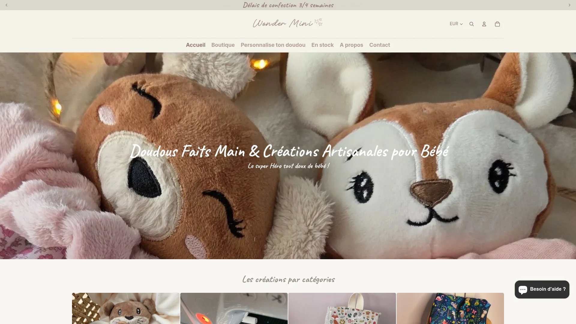 Peluches douces et créations artisanales pour bébé sur le site web.