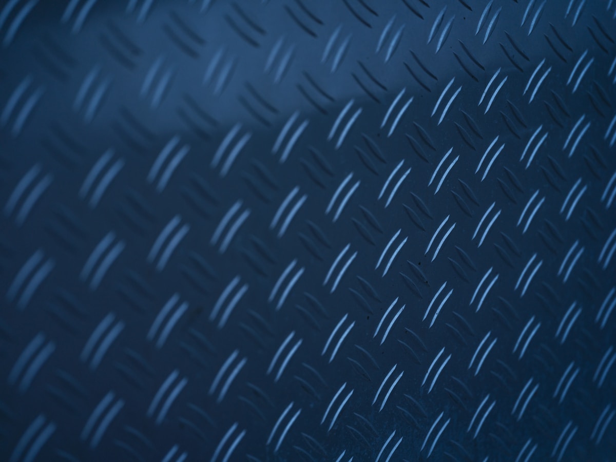 Une vue rapprochée d'une surface texturée bleue.