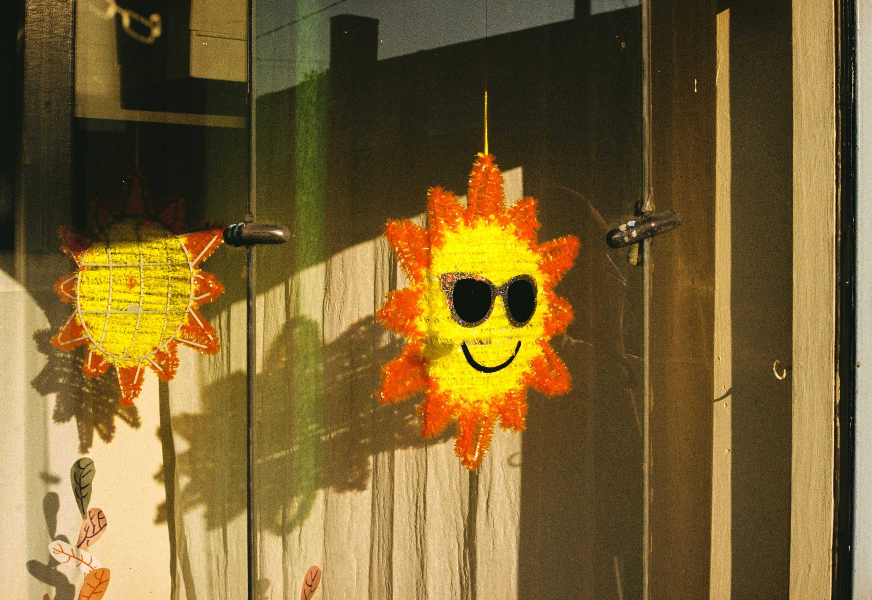 Diagram showing a funnel from audience scanning QR code to becoming a paid supporter