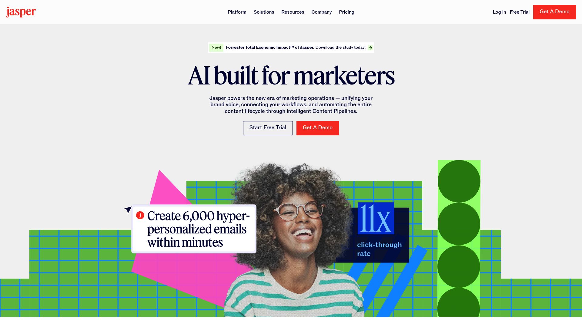 A quick screenshot of the Jasper AI homepage, just to show its clean look and what it promises.