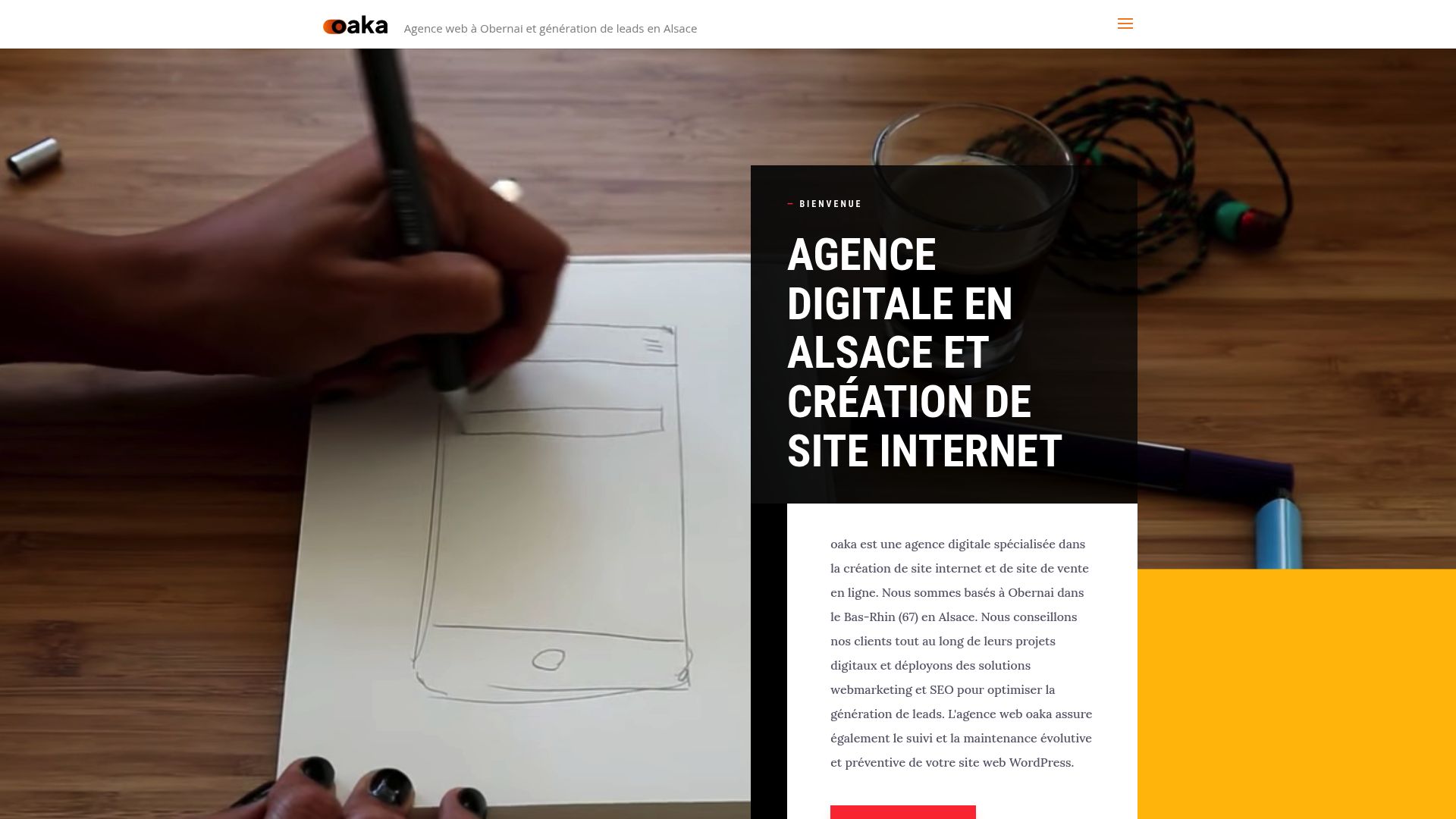 Screenshot of the homepage of the Alsatian web agency Oaka, showing their branding and main navigation.