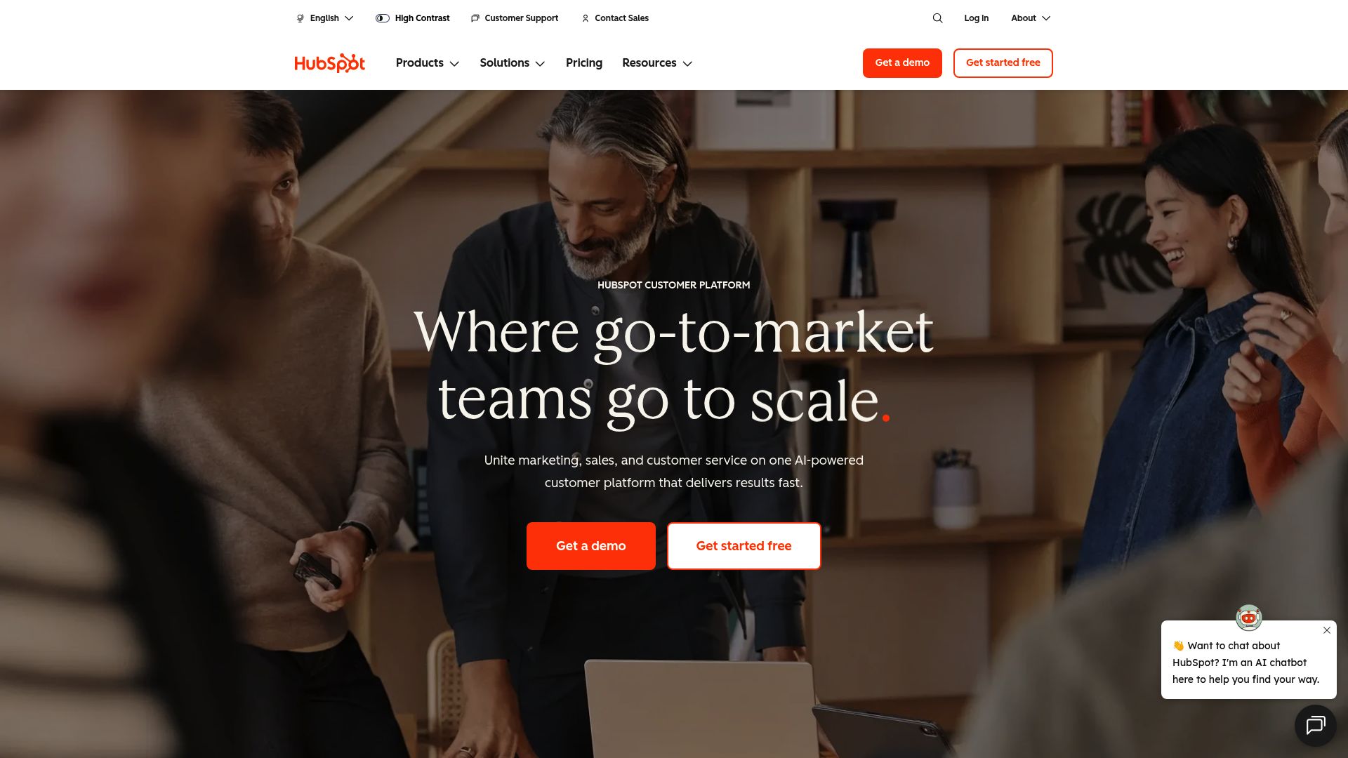 HubSpot CMS hub featuring the drag and drop editor