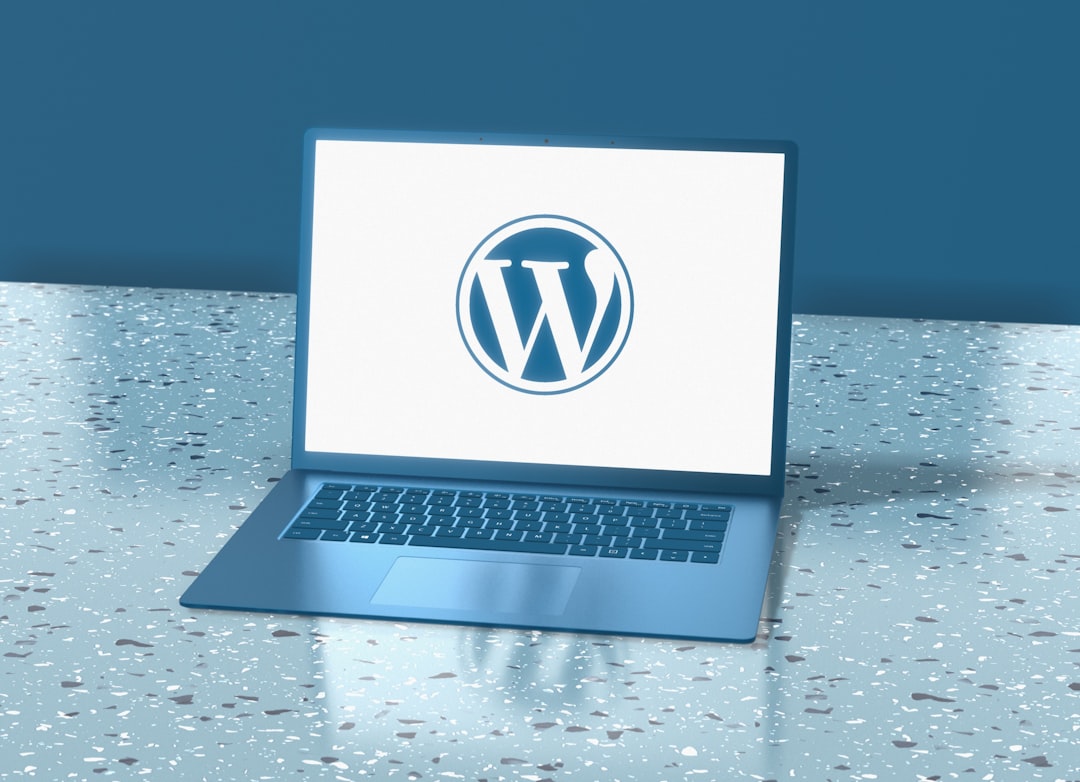 intégration visite virtuelle sur site web wordpress - a laptop computer sitting on top of a table